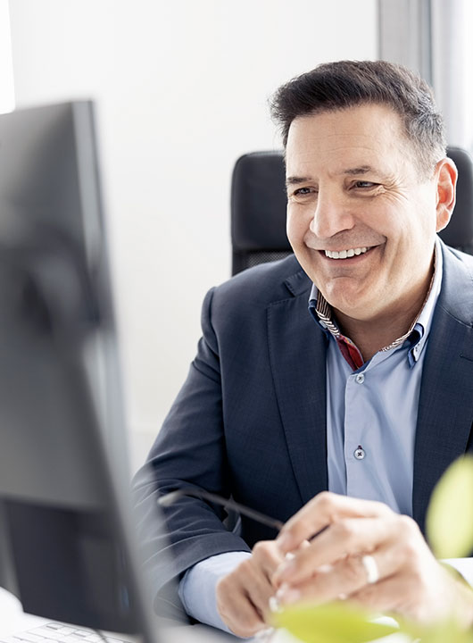 Positive Pay on a computer in a dealership